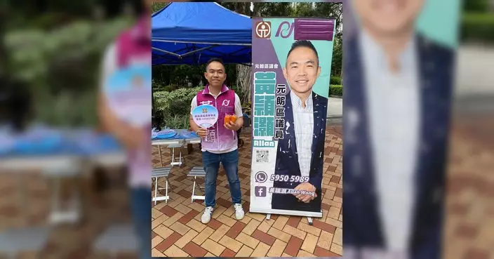 黃頴灝嘉恩路設街站派冰涼毛巾迷你風扇 助街坊對抗炎夏