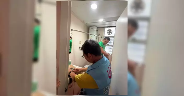 灣仔維園關愛隊上門維修 意外揭獨居長者昔日中醫身份