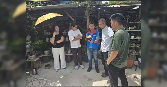 北區區議員侯漢碩聯同部門視察天光甫及河上鄉新村 研改善水浸方案