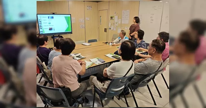 沙田愉欣關愛隊再辦長者智能手機班 助老友記跨越數碼鴻溝