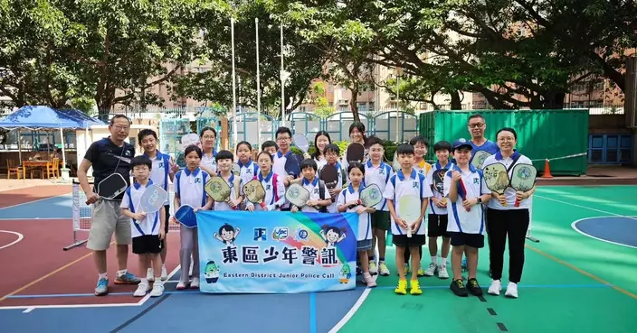 東區少年警訊辦匹克球體驗班 學員投入練習笑聲不斷
