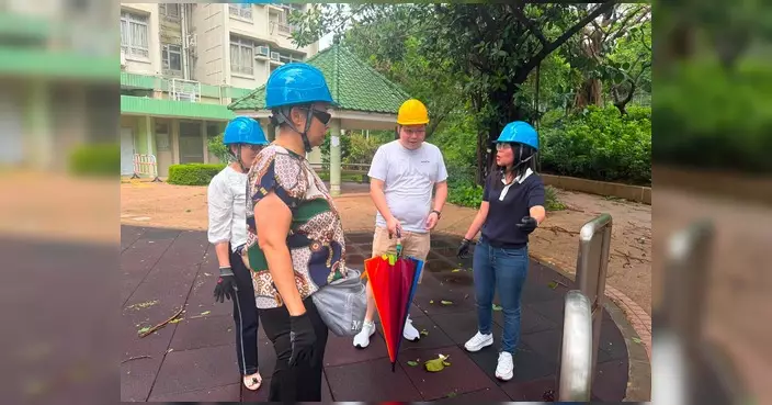 颱風後林穎儀聯同義工視察赤柱 馬坑邨大致正常少量斷枝渠道輕微淤塞