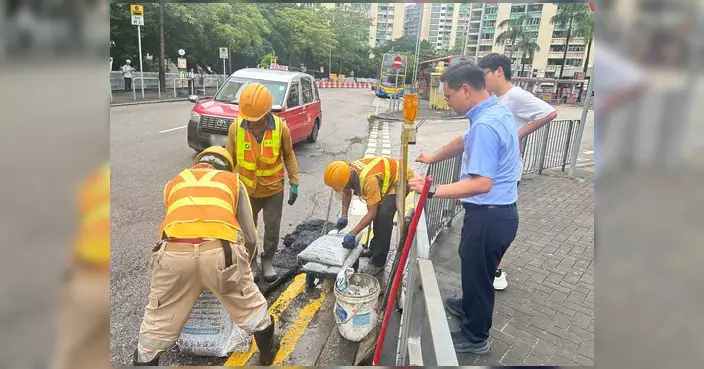愛民邨巴士總站路面維修完成 左滙雄視察跟進工程進度