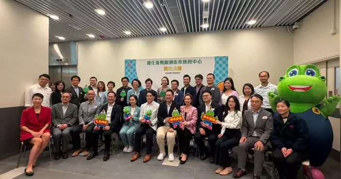 鴨脷洲街市熟食中心優化後開幕 陳學鋒出席開幕禮