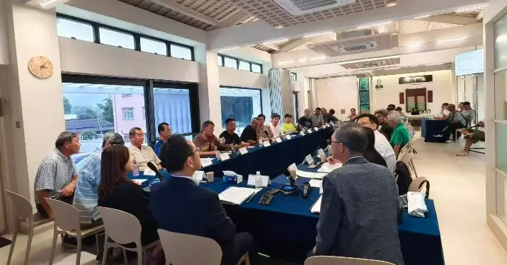 發展局團隊落區打鼓嶺聽民聲 共商水浸防洪及倉地規劃問題