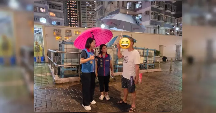 葵涌打磚坪街地底水管爆裂 寶星中心食水供應受影響