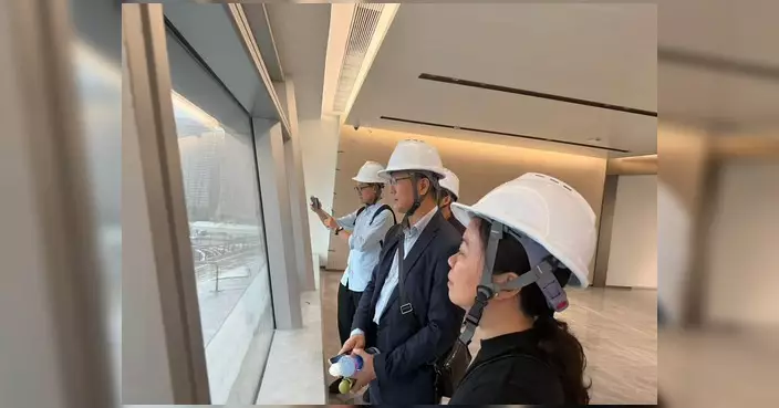 視察新皇崗口岸 鄭宇曦關注西貢區交通接駁配套