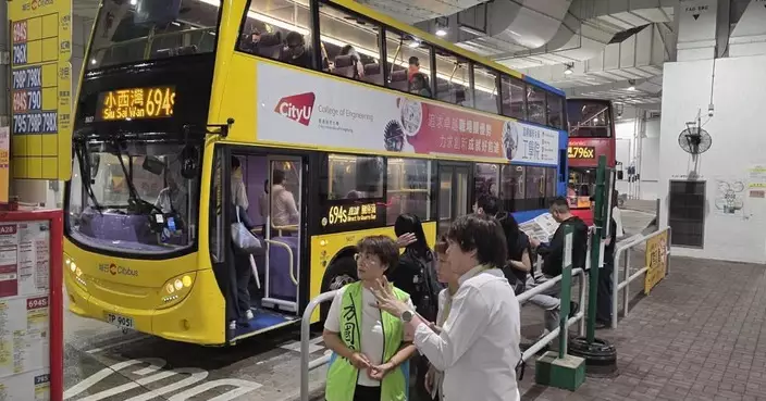 796X改道首個工作日 康城站上車往紅磡快至20分鐘