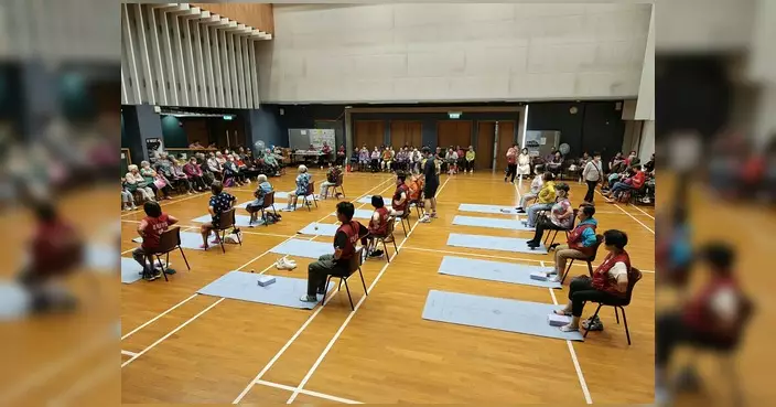 佳曉關愛隊辦講座教練肌力 街坊齊做筋肌健康操
