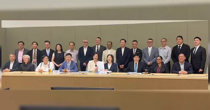梁美芬聯同友好協會向謝小華提交《香港五年規劃建議書》 倡設專項基金及「民間外交學堂」