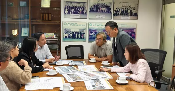 柯創盛聯同兩議員跟進曉茵邨入伙 房署承諾不遲於八月底完成