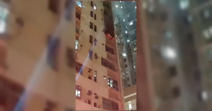 長青邨青桃樓單位火警 疑電器短路肇禍無人受傷