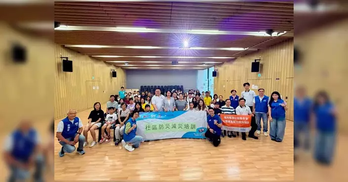 郭芙蓉出席社區校園減災防災培訓 與荃灣街坊齊學急救知識