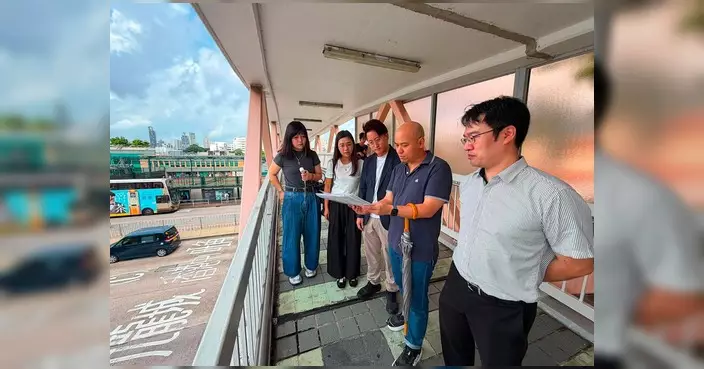 窩打老道及打比道研加設升降機 張景勛與機電署實地視察