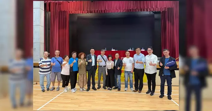 黃遠康出席裕明苑業主大會 與法團交流大廈管理意見