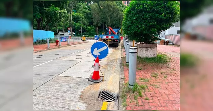 屯門青山公路食水管滲漏 600毫米直徑水管漏水 今晚11時起暫停供水搶修