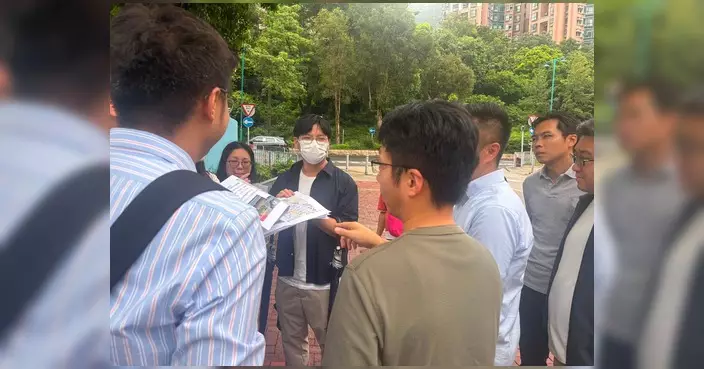 鄺珉樀聯同翁文龍約見水務署 跟進屯利街爆水管及封路安排