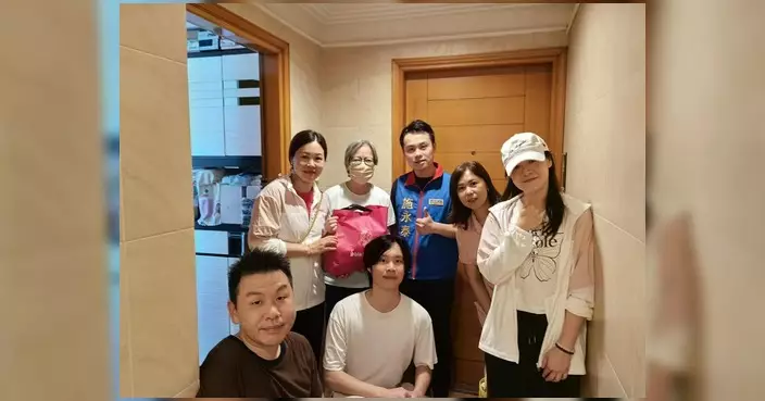 施永泰感謝亞太女企業家協會捐福袋熱飯關懷長者