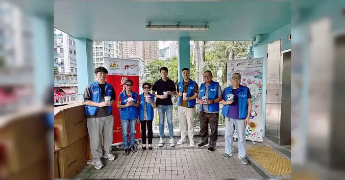 黃大仙鳳德關愛隊派發綠色種植小盆栽 推動綠色社區