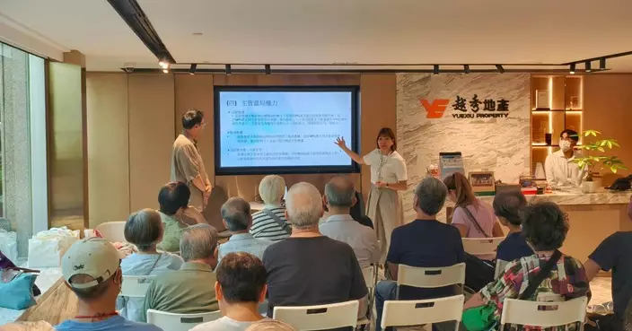李碧儀為灣仔區法團辦第二場建管條例修訂諮詢會