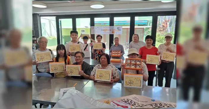 石排灣婦女會辦手作月餅工作坊 街坊齊動手迎中秋