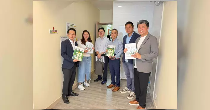 區議會獲房屋局安排參觀簡樸房樣板房 黃頴灝：規管支援安置須同步做好