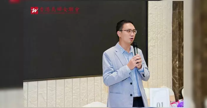 李鎮強隨港島婦聯考察團訪東莞 冀兩地婦聯深化合作