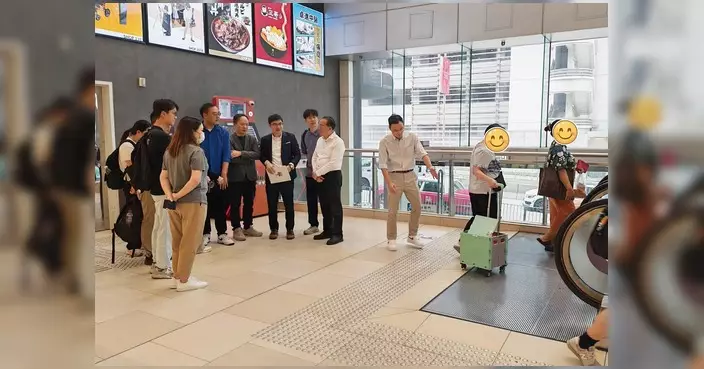 張琪騰聯同多名議員約見領展跟進鯉魚門廣場設施維修及衛生問題