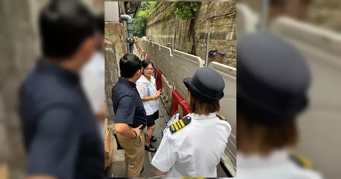區議員聯同食環署巡視北角社區 要求加設狗糞箱改善衛生