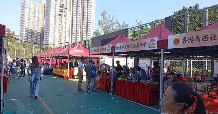 陳建君出席大埔賀國慶77周年嘉年華開幕儀式