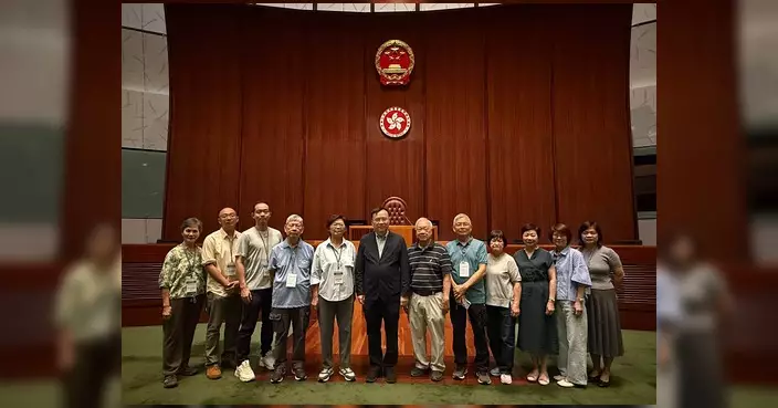 黃國邀工人醫療所同事參觀立法會 感謝數十年默默耕耘奉獻基層醫療
