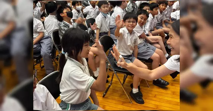 灣仔警區到高主教書院小學部辦校園防罪講座 推廣High Five文化