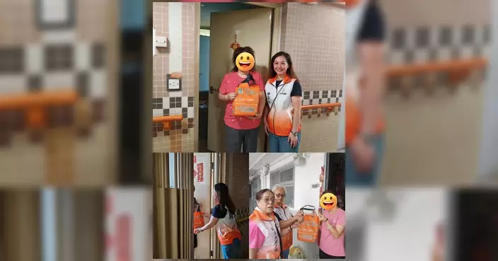 陳藹怡議員義工隊國慶走訪麗瑤邨 向長者街坊送仁濟福袋