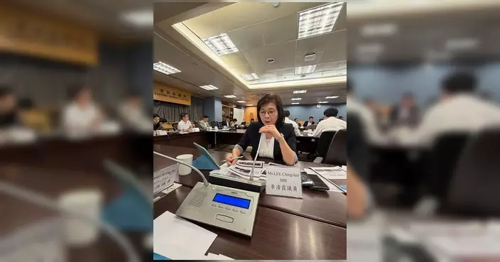 東區區議會討論英皇道行人路傾斜及緊急路面維修批准準則