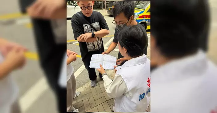 北角電訊沙井長期阻街 曾卓兒聯同路政署實地巡視爭取遷移