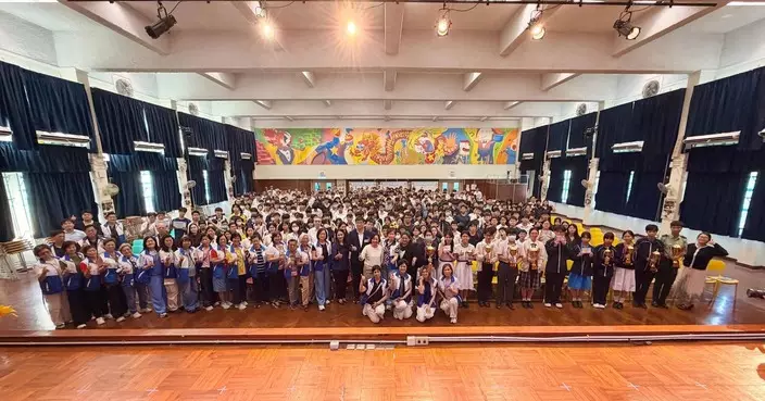 龍門關愛隊辦國慶77周年中學作文比賽 屯門裘錦秋中學舉行頒獎禮
